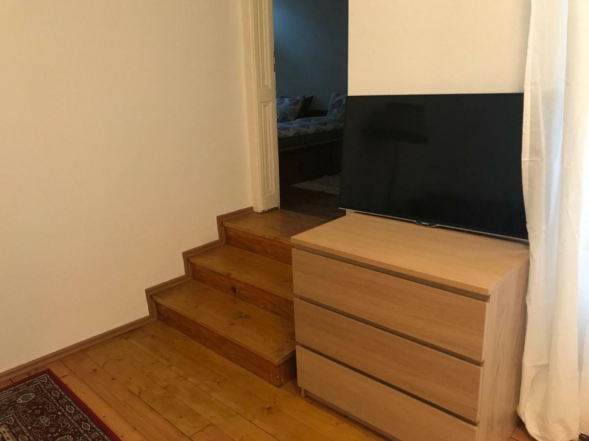 Wiener Lebensgefühl Im Herzen Der Josefstadt Apartment